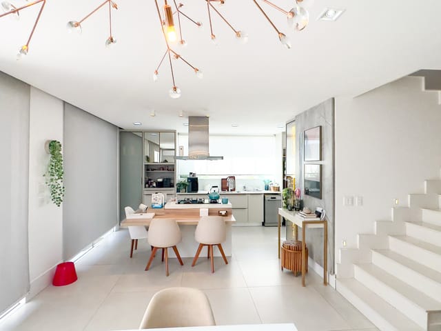Casa com 300m² 4 quartos e 6 banheiros, à venda, no bairro Recreio dos Bandeirantes em Rio de Janeiro