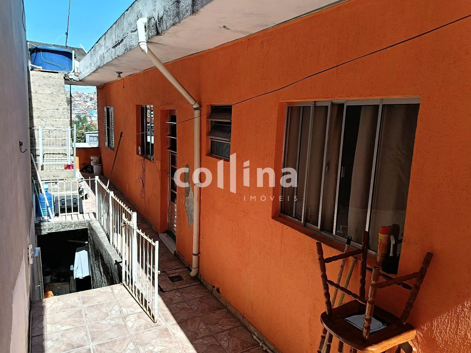 Casa à venda com 2 quartos, 10m² - Foto 4