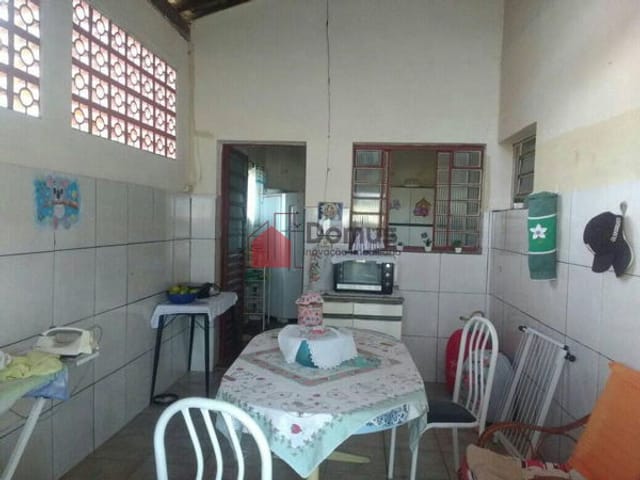 Casa com 283m², à venda, no bairro Residencial Comercial Vila Verde em Pindamonhangaba