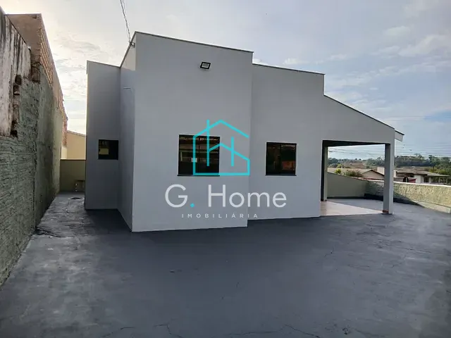 Casa com 276m² 2 quartos e 1 banheiro, à venda, no bairro Parigot de Souza 2 em Londrina