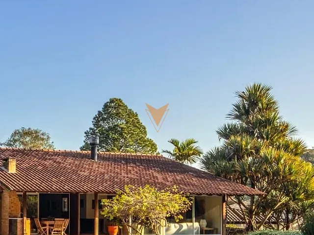 Casa com 2000m² 3 quartos e 3 banheiros, à venda, no bairro Recanto Inpla em Carapicuíba