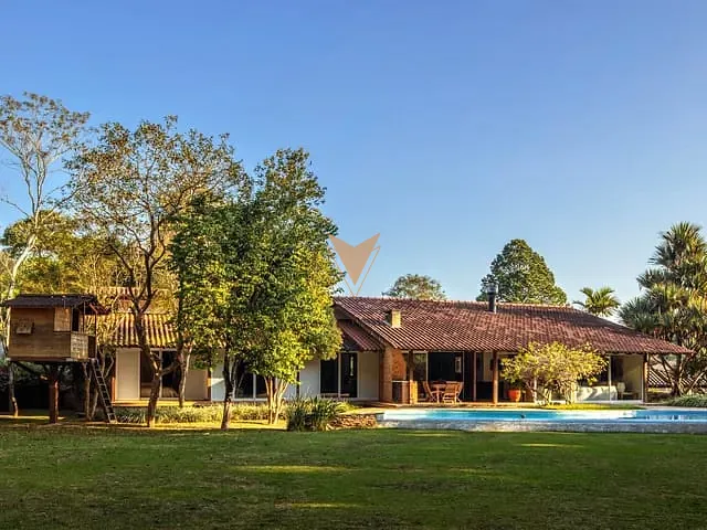 Casa com 2000m² 3 quartos e 3 banheiros, à venda, no bairro Recanto Inpla em Carapicuíba