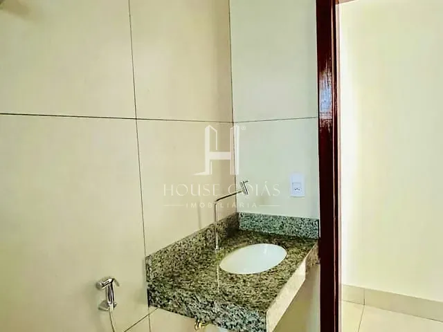 Casa com 125m² 2 quartos e 1 banheiro, à venda, no bairro Residencial Santa Fé em Goiânia