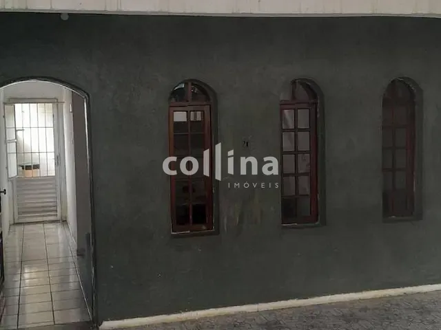 Casa 3 quartos e 2 banheiros, à venda, no bairro Pestana em Osasco