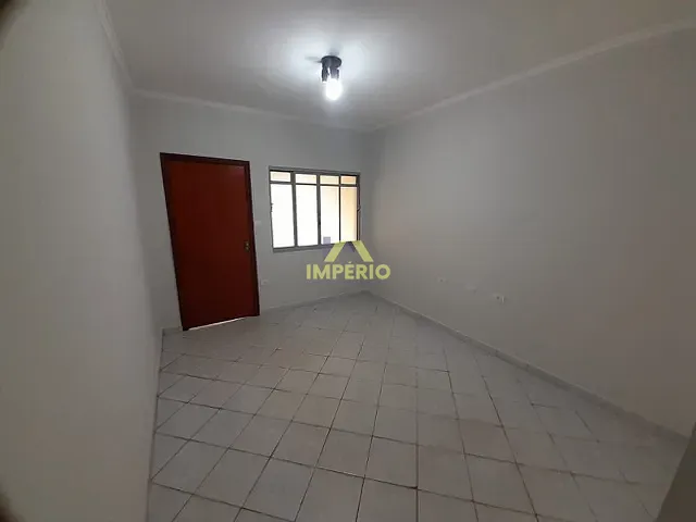 Casa com 125m² 2 quartos e 2 banheiros, para alugar, no bairro Jardim Saltense em Salto