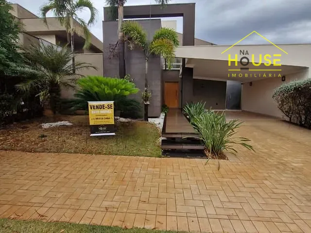 Casa com 300m² 3 quartos e 1 banheiro, à venda, no bairro Residencial Jardins Athenas em Votuporanga