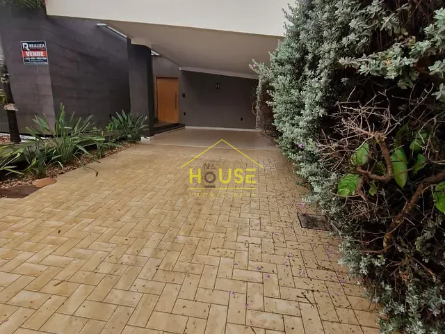 Casa com 300m² 3 quartos e 1 banheiro, à venda, no bairro Residencial Jardins Athenas em Votuporanga