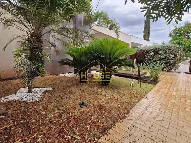 Casa com 300m² 3 quartos e 1 banheiro, à venda, no bairro Residencial Jardins Athenas em Votuporanga