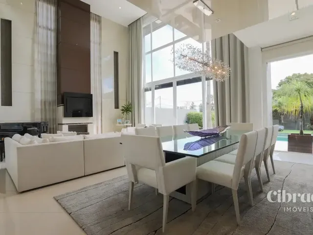 Casa 5 quartos e 7 banheiros, à venda, no bairro Alphaville Graciosa em Pinhais
