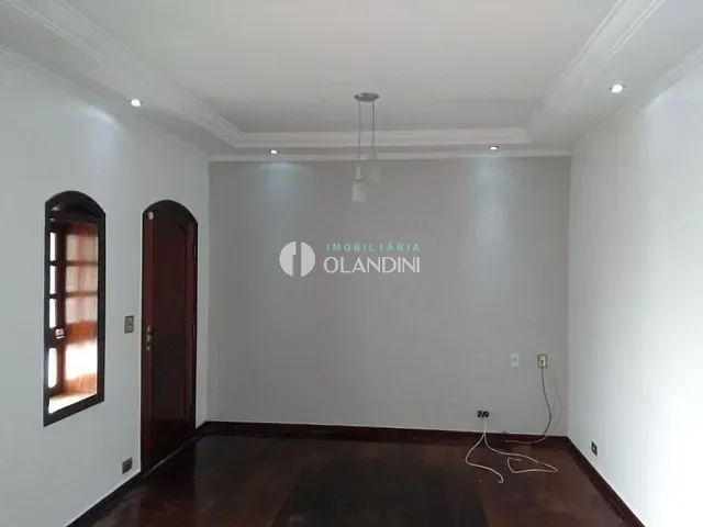 Casa com 264m² 3 quartos e 5 banheiros, para alugar, no bairro Jardim Bela Vista em Cosmópolis