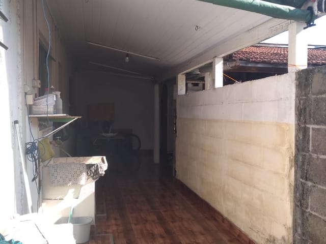 Casa 3 quartos e 2 banheiros, à venda, no bairro Maria Áurea em Pindamonhangaba