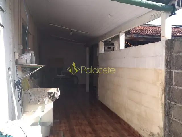 Casa 3 quartos e 2 banheiros, à venda, no bairro Maria Áurea em Pindamonhangaba