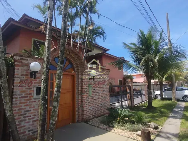 Casa com 51m² 2 quartos e 1 banheiro, à venda, no bairro Boraceia em Bertioga