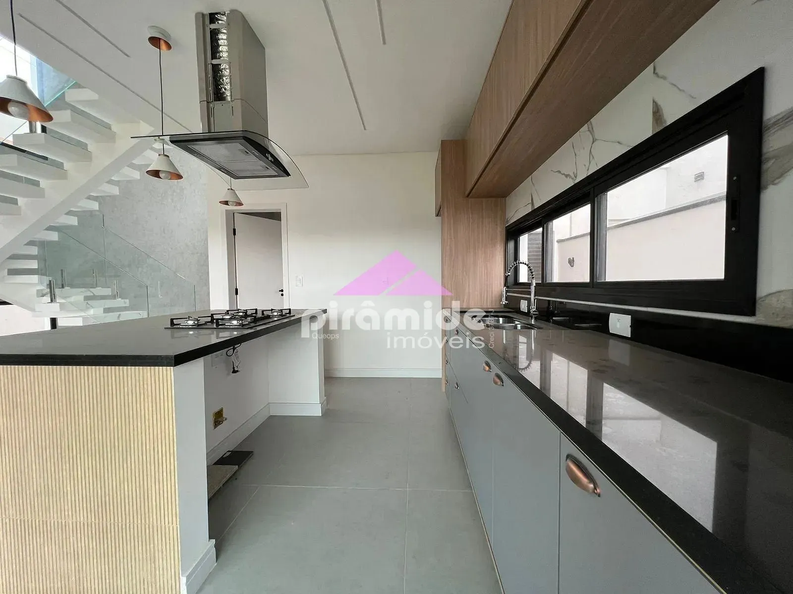 Casa, 3 quartos, 250 m² - Foto 21