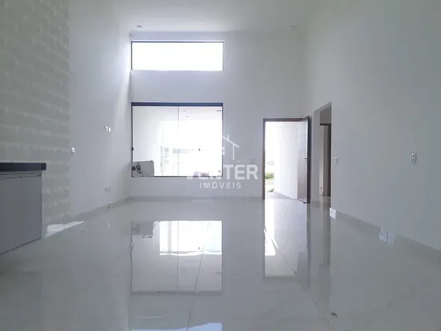 Casa com 250m² 3 quartos e 3 banheiros, à venda, no bairro Vale dos Cristais em Taubaté