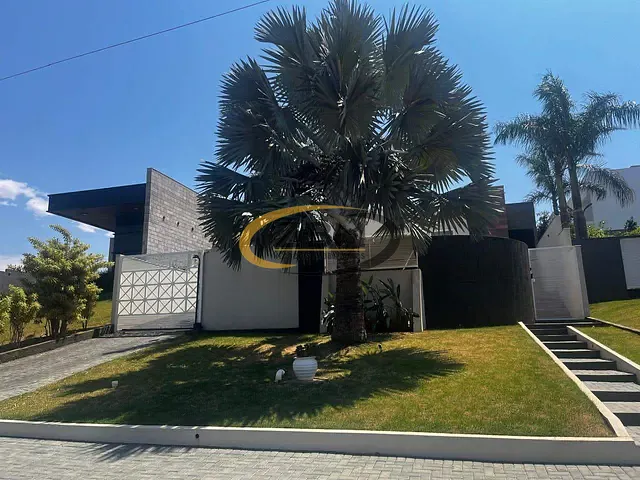 Casa com 999m² 3 quartos e 3 banheiros, à venda, no bairro Jardim Costa do Sol em Rolândia