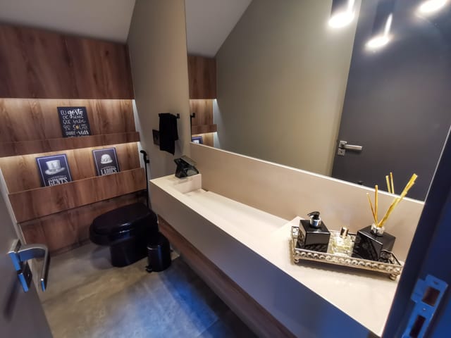 Casa 4 quartos e 5 banheiros, à venda, no bairro Vargem Grande em Rio de Janeiro