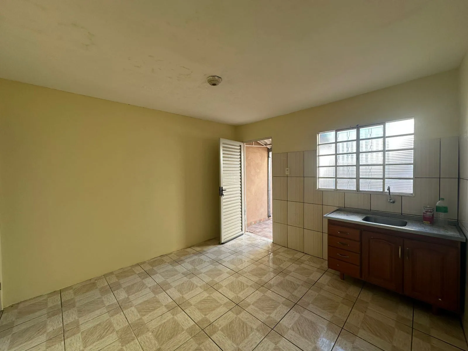 Casa, 1 quarto, 65 m² - Foto 8