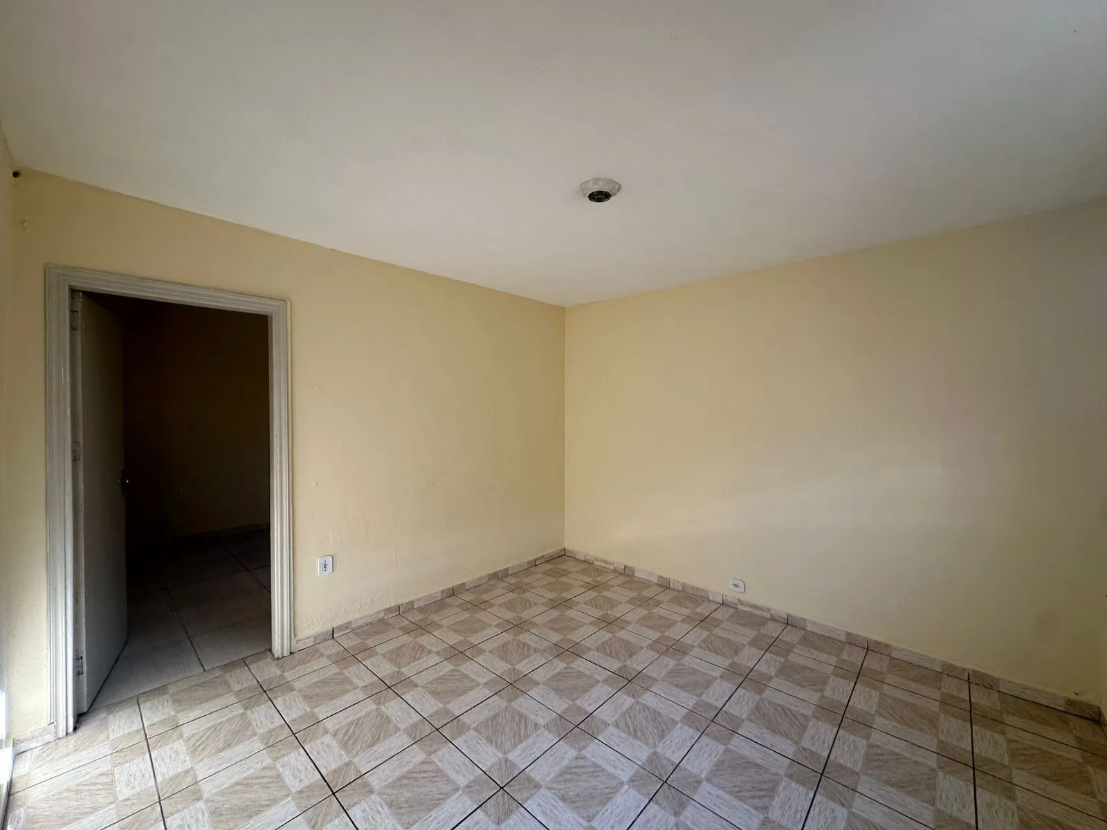 Casa, 1 quarto, 65 m² - Foto 9