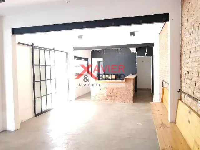 Casa à venda ou para alugar, no bairro Jardim Anália Franco em São Paulo