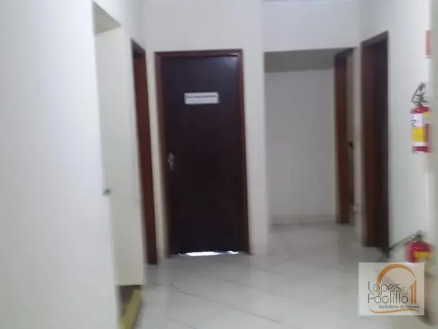 Casa com 1258m² 5 quartos e 5 banheiros, à venda, no bairro Vila Loanda em Atibaia