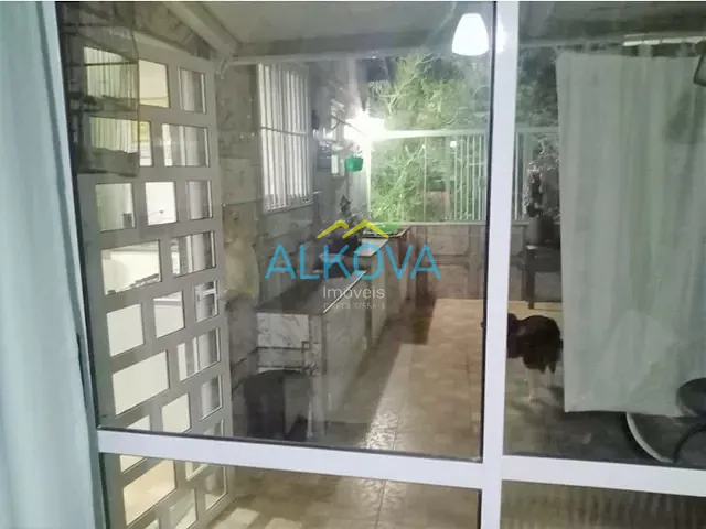 Casa com 260m² 3 quartos e 2 banheiros, à venda, no bairro Eugênio de Melo em São José dos Campos