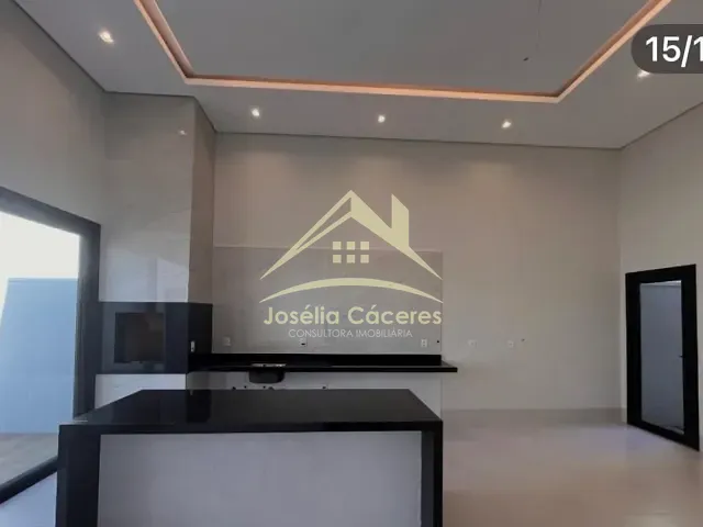Casa com 360m² 3 quartos e 3 banheiros, à venda, no bairro Centro em Campo Verde
