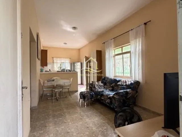 Casa com 400m² 2 quartos e 3 banheiros, à venda, no bairro Boraceia em Bertioga