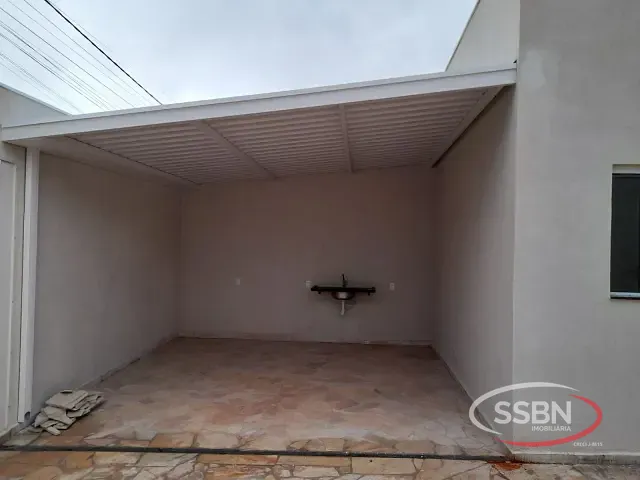 Casa 3 quartos e 2 banheiros, à venda, no bairro Jardim Monte das Oliveiras em Nova Odessa