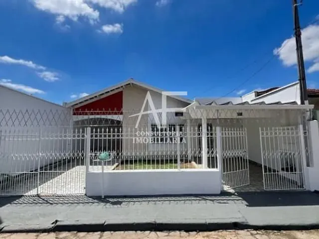 Casa com 250m² 5 quartos e 3 banheiros, à venda, no bairro Independência em Taubaté