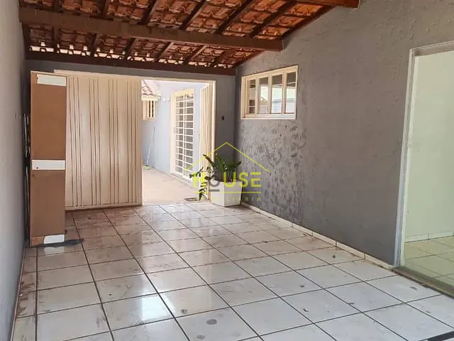 Casa 3 quartos e 2 banheiros, à venda, no bairro Patrimônio Novo em Votuporanga