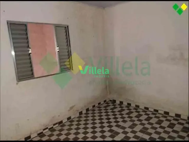 Casa com 125m² 2 quartos e 1 banheiro, à venda, no bairro Jardim Mônica em Itaquaquecetuba