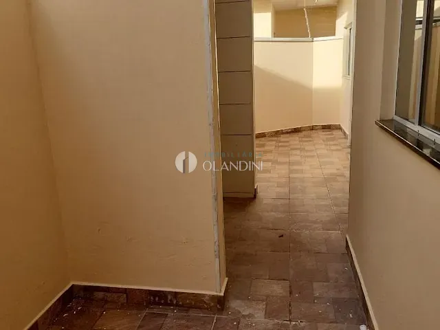 Casa com 125m² 3 quartos e 2 banheiros, para alugar, no bairro Jardim Bela Vista II em Artur Nogueira