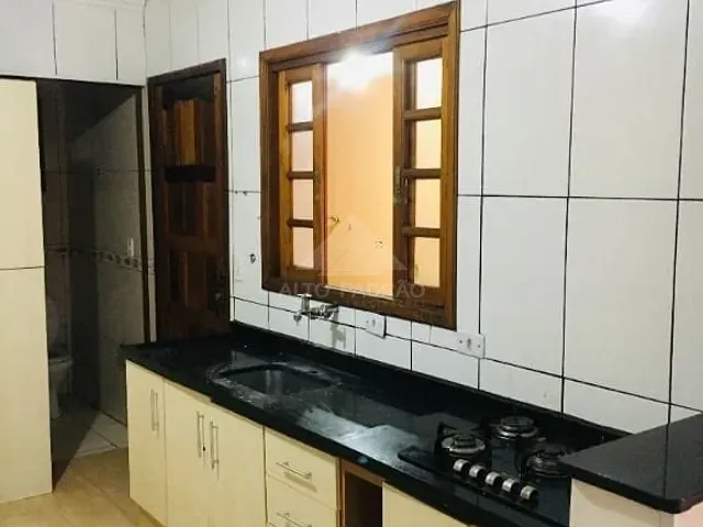Casa com 132m² 2 quartos e 1 banheiro, à venda, no bairro Parque das Américas em Mauá