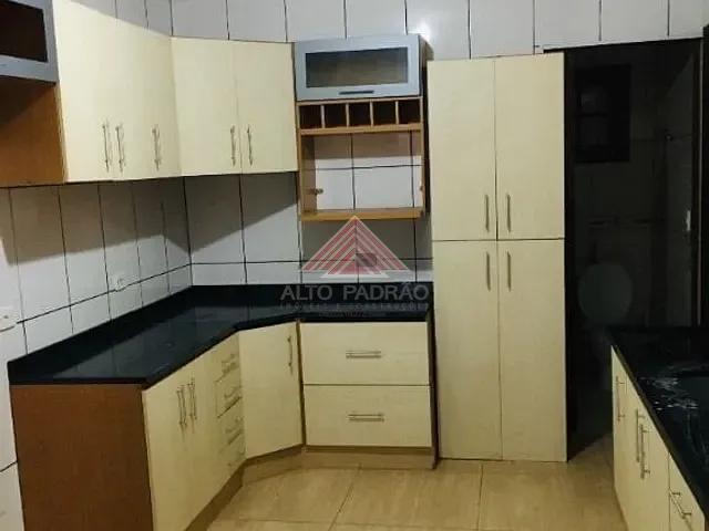 Casa com 132m² 2 quartos e 1 banheiro, à venda, no bairro Parque das Américas em Mauá