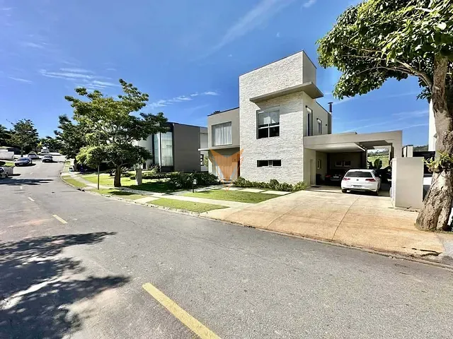 Casa 3 quartos e 5 banheiros, à venda, no bairro Moinho Velho em Cotia