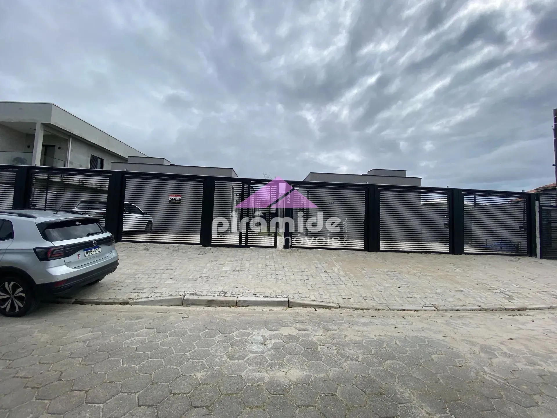 Casa, 2 quartos, 48 m² - Foto 1