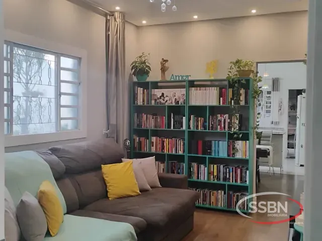 Casa 2 quartos e 2 banheiros, à venda, no bairro Jardim Santa Rita I em Nova Odessa