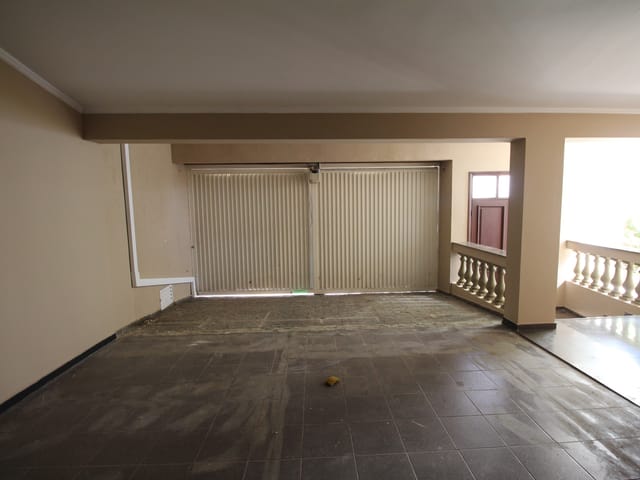 Casa com 414m² 3 quartos e 4 banheiros, à venda ou para alugar, no bairro Centro em São João da Boa Vista