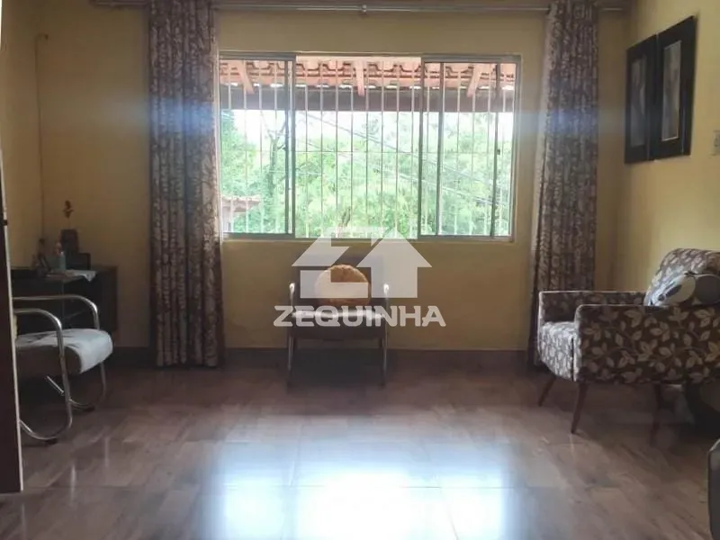 Casa, 4 quartos, 123 m² - Foto 1