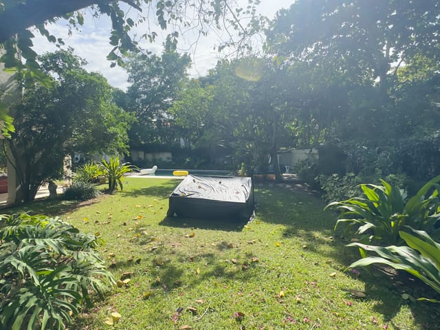 Casa com 910m² 5 quartos e 6 banheiros, à venda ou para alugar, no bairro Barra da Tijuca em Rio de Janeiro