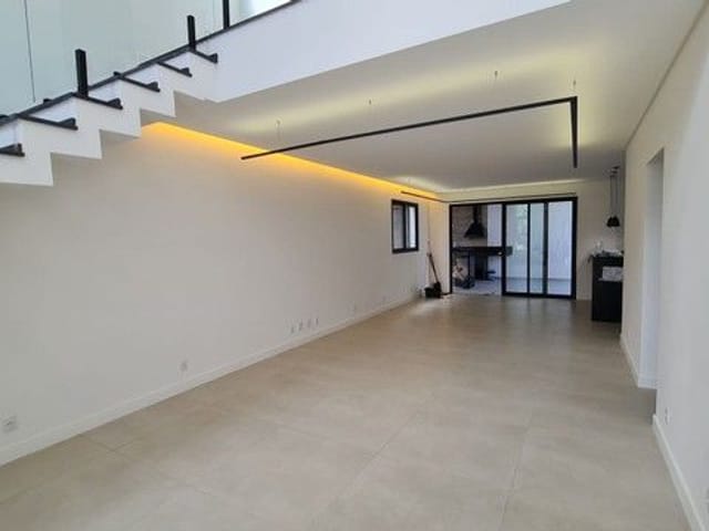 Foto do Casa - Casa com 3 dormitórios à venda, 267 m² por R$ 1.600.000,00 - Floresta - São José dos Campos/SP | INDEPENDENCE NEGOCIOS IMOBILIARIOS LTDA