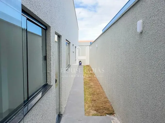 Casa com 180m² 3 quartos e 1 banheiro, à venda, no bairro Residencial Vereda dos Buritis em Goiânia