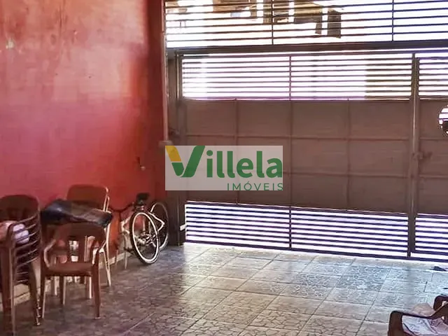 Casa 2 quartos e 1 banheiro, à venda, no bairro Parque Residencial Souza Campos em Itaquaquecetuba