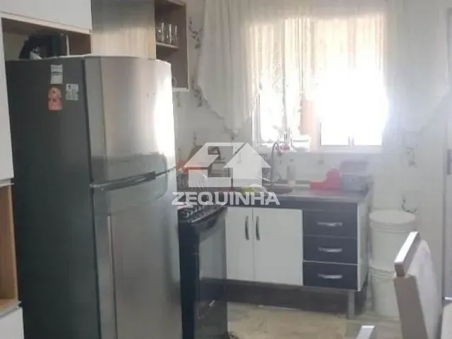 Casa com 155m² 4 quartos e 5 banheiros, à venda, no bairro Munhoz Junior em Osasco