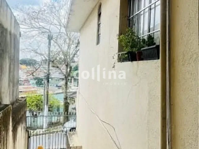 Casa 5 quartos e 5 banheiros, à venda, no bairro Jardim Ana Estela em Carapicuíba