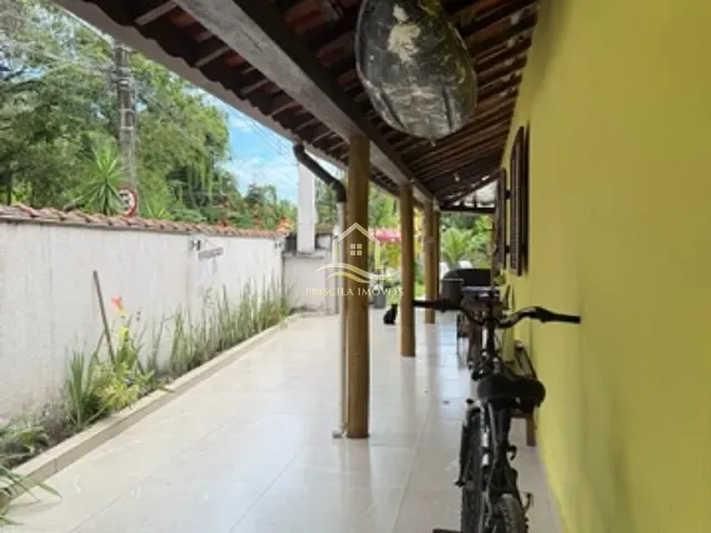 Casa com 400m² 4 quartos e 3 banheiros, à venda, no bairro Canto do Bora Bora em São Sebastião