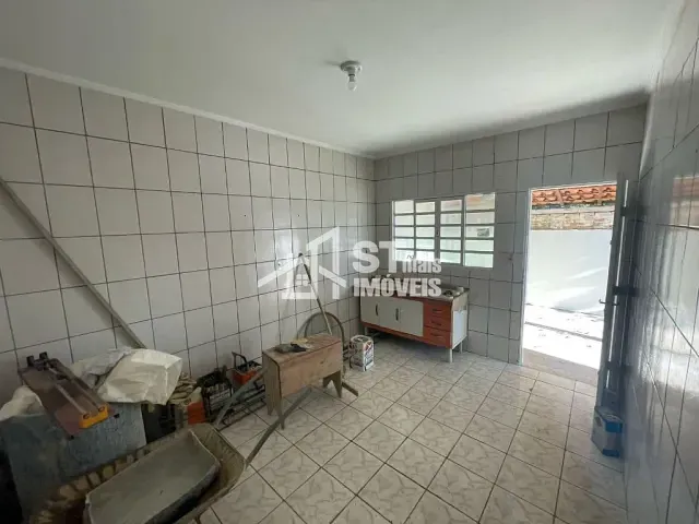 Casa com 273m² 2 quartos e 1 banheiro, para alugar, no bairro Jardim Rio Negro em Andradas