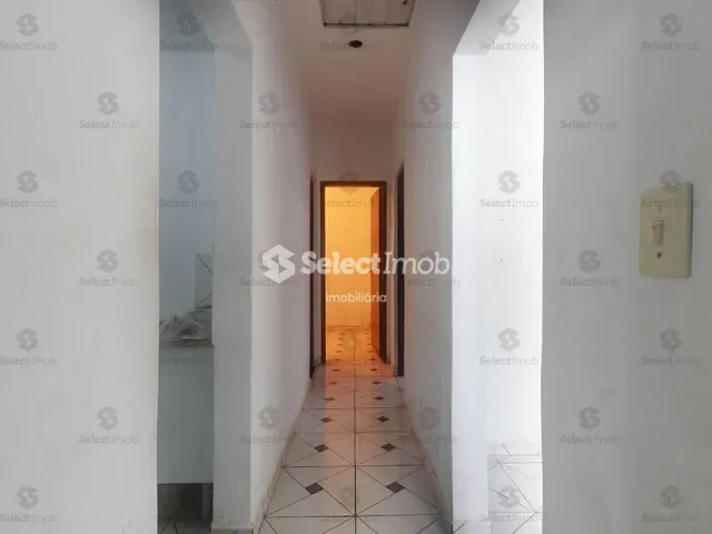 Casa com 204m² 3 quartos e 1 banheiro, à venda, no bairro Parque São Vicente em Mauá