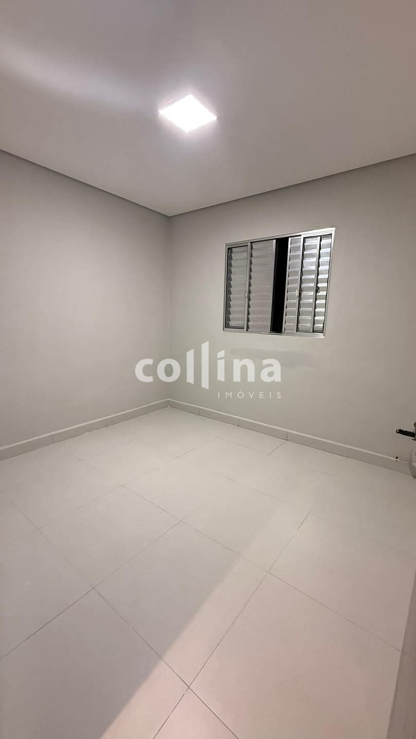Casa à venda com 3 quartos, 10m² - Foto 6